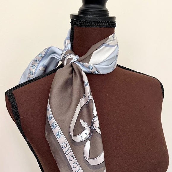 New Gucci Logo Chains Color-Block Brown Blue Silk Scarf - Picture 11 of 12